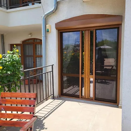 Lovely 3 Not Far From Sunnybeach 阳光海滩